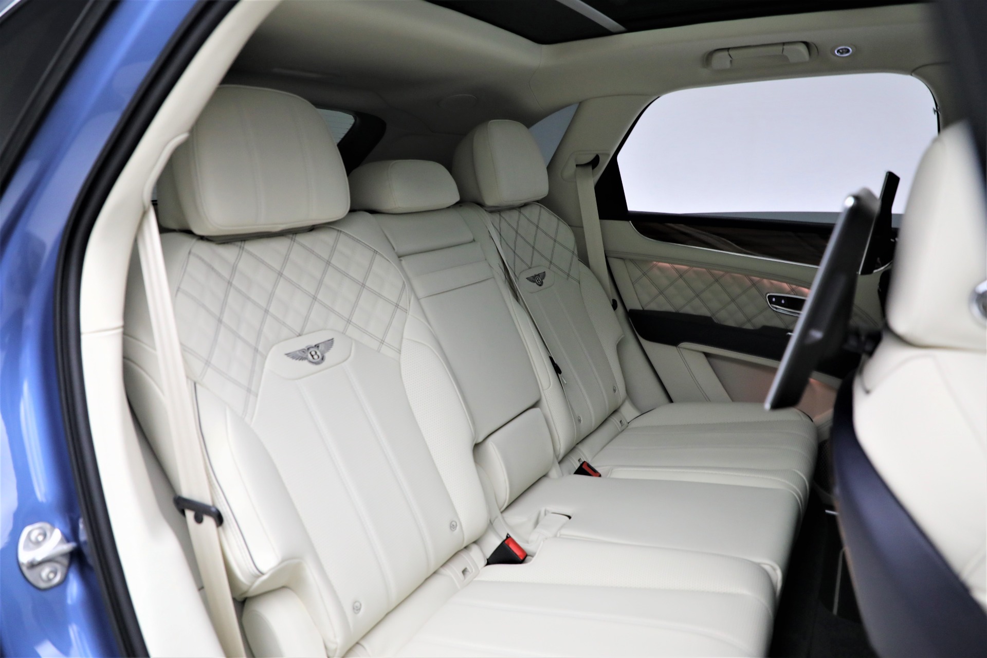 New 2022 Bentley Bentayga V8 First Edition | St. Petersburg, FL