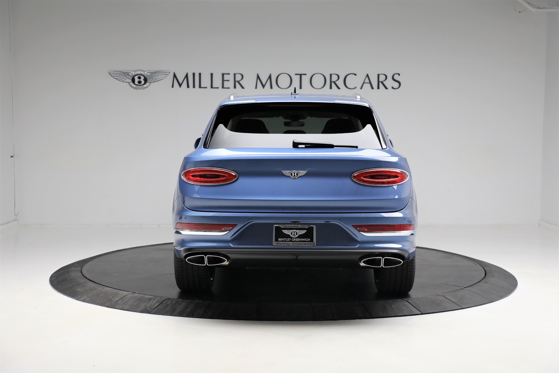 New 2022 Bentley Bentayga V8 First Edition | St. Petersburg, FL