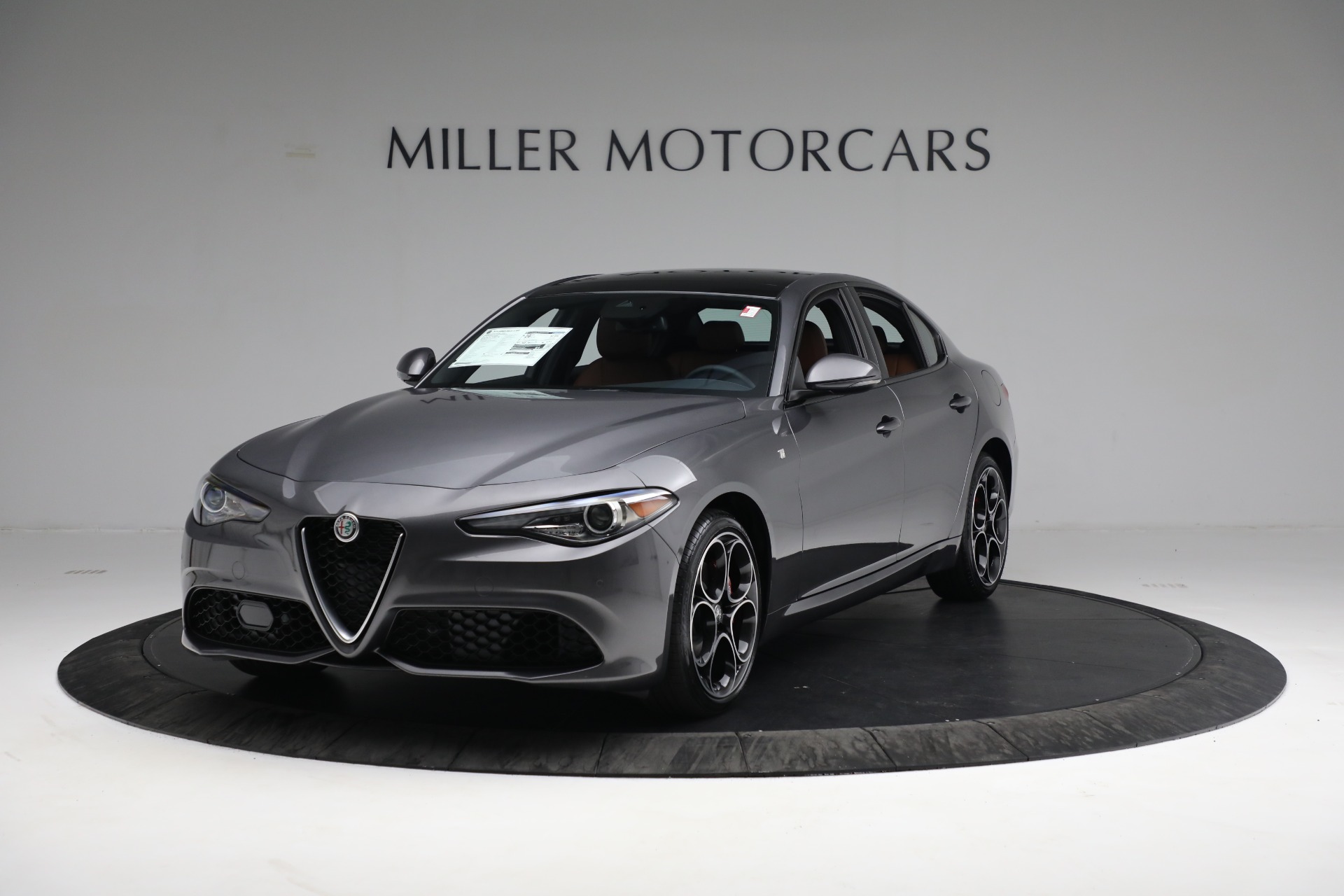 New 2022 Alfa Romeo Giulia Ti | St. Petersburg, FL