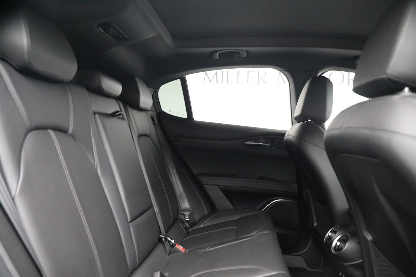 New 2022 Alfa Romeo Stelvio Sprint | St. Petersburg, FL
