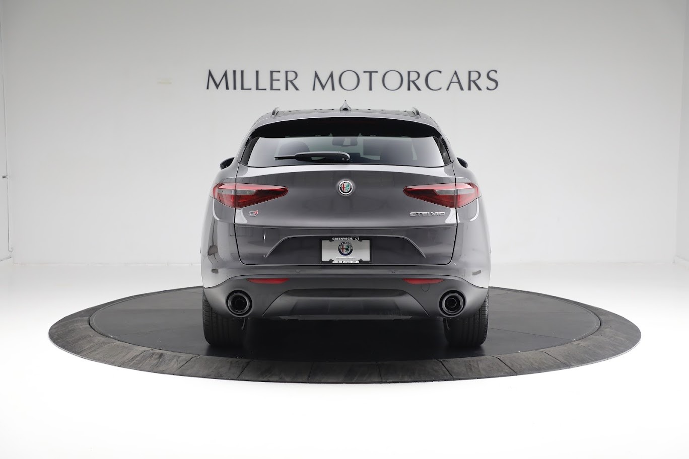 New 2022 Alfa Romeo Stelvio Sprint | St. Petersburg, FL