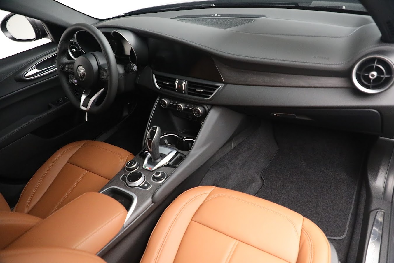 New 2022 Alfa Romeo Stelvio Ti | St. Petersburg, FL