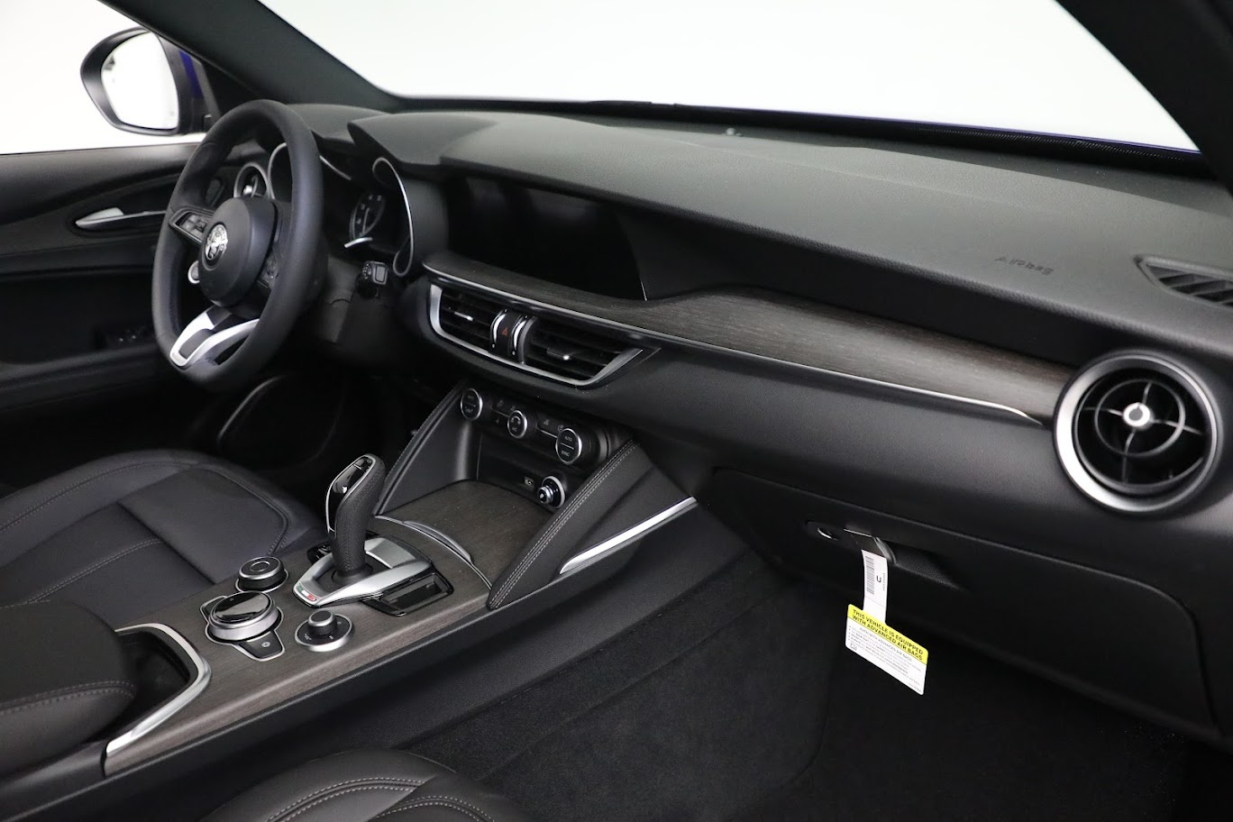 New 2022 Alfa Romeo Stelvio Ti | St. Petersburg, FL