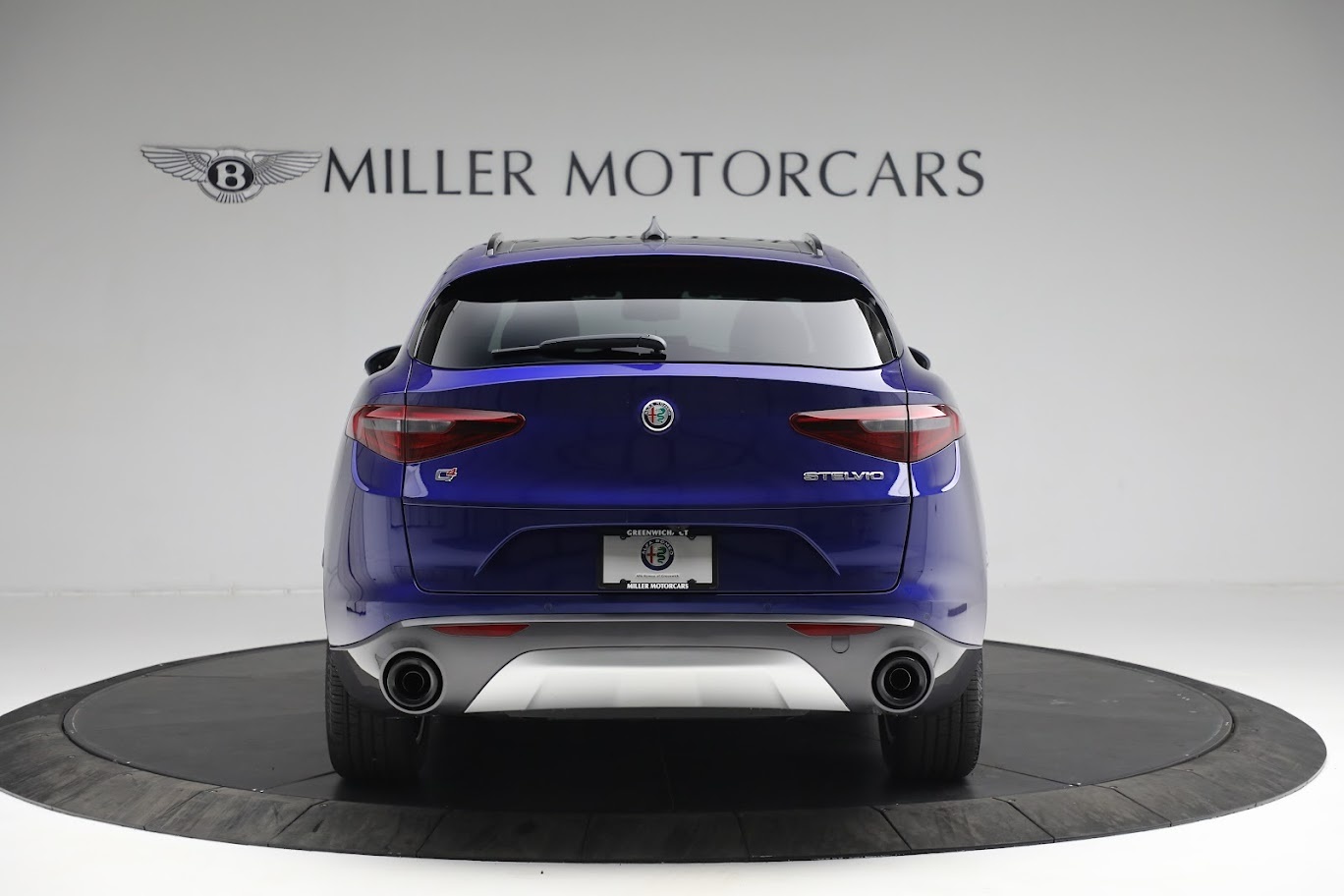New 2022 Alfa Romeo Stelvio Ti | St. Petersburg, FL