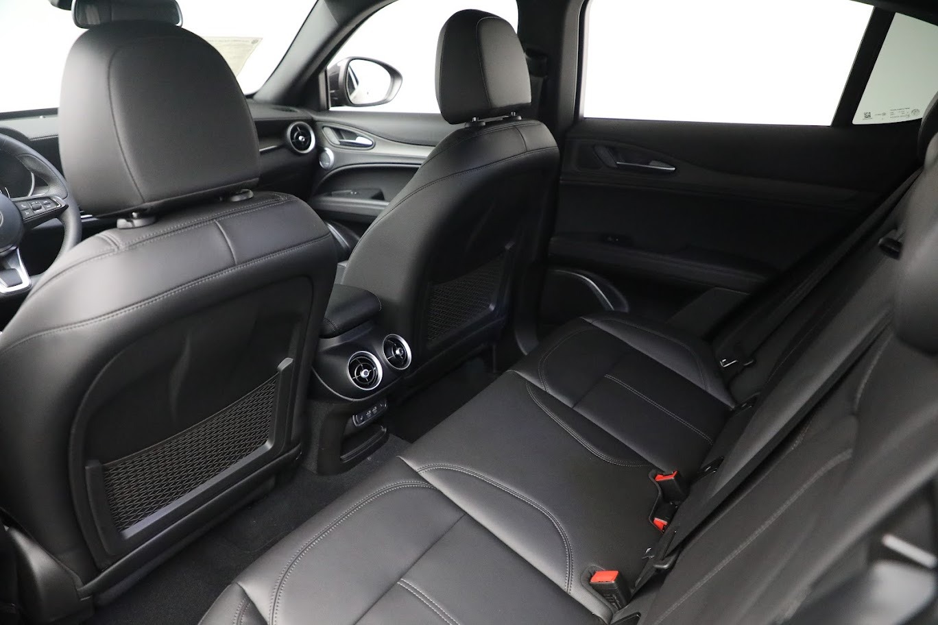 New 2022 Alfa Romeo Stelvio Ti | St. Petersburg, FL