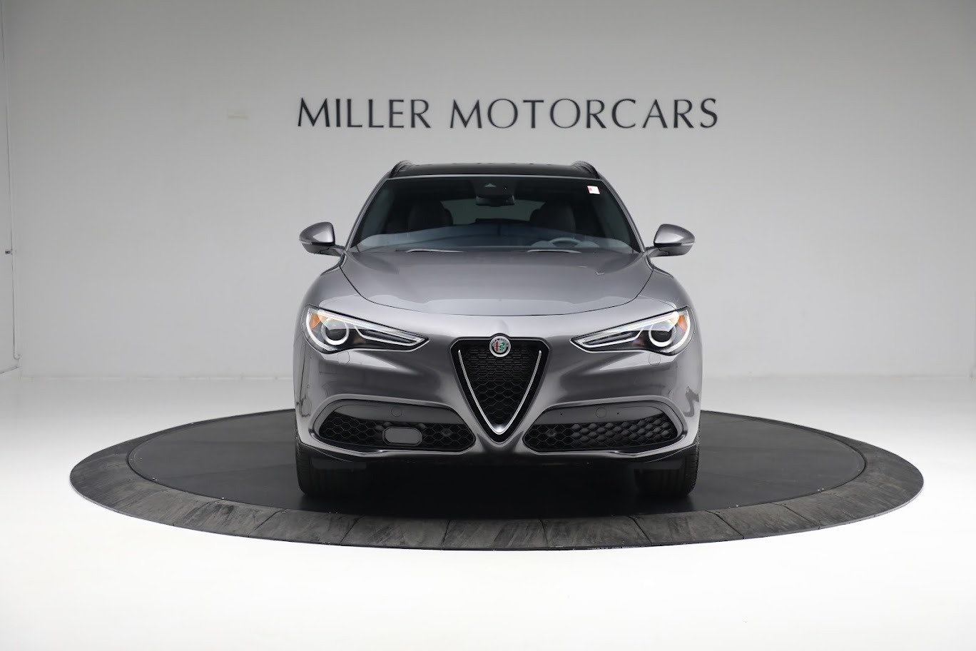 New 2022 Alfa Romeo Stelvio Ti | St. Petersburg, FL