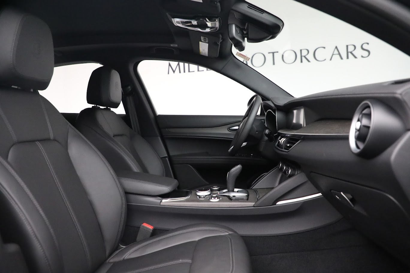 New 2022 Alfa Romeo Stelvio Ti | St. Petersburg, FL