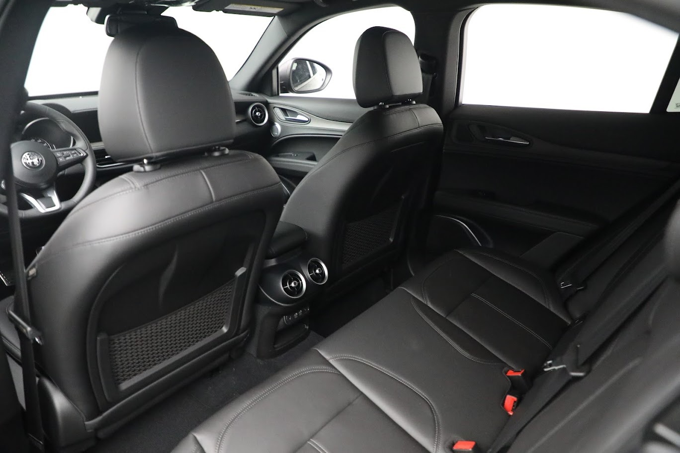 New 2022 Alfa Romeo Stelvio Ti | St. Petersburg, FL