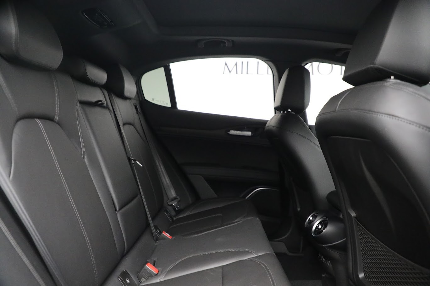New 2022 Alfa Romeo Stelvio Ti | St. Petersburg, FL