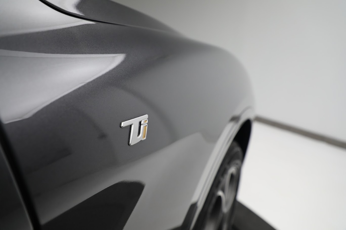 New 2022 Alfa Romeo Stelvio Ti | St. Petersburg, FL
