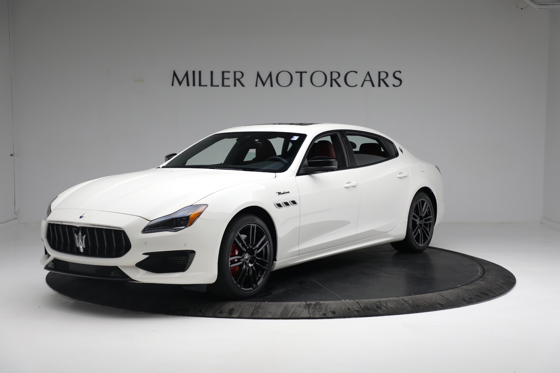 New 2022 Maserati Quattroporte Modena Q4 | St. Petersburg, FL