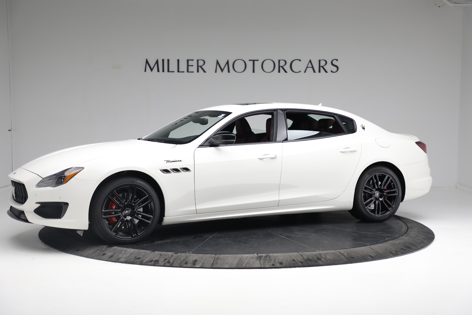 New 2022 Maserati Quattroporte Modena Q4 | St. Petersburg, FL