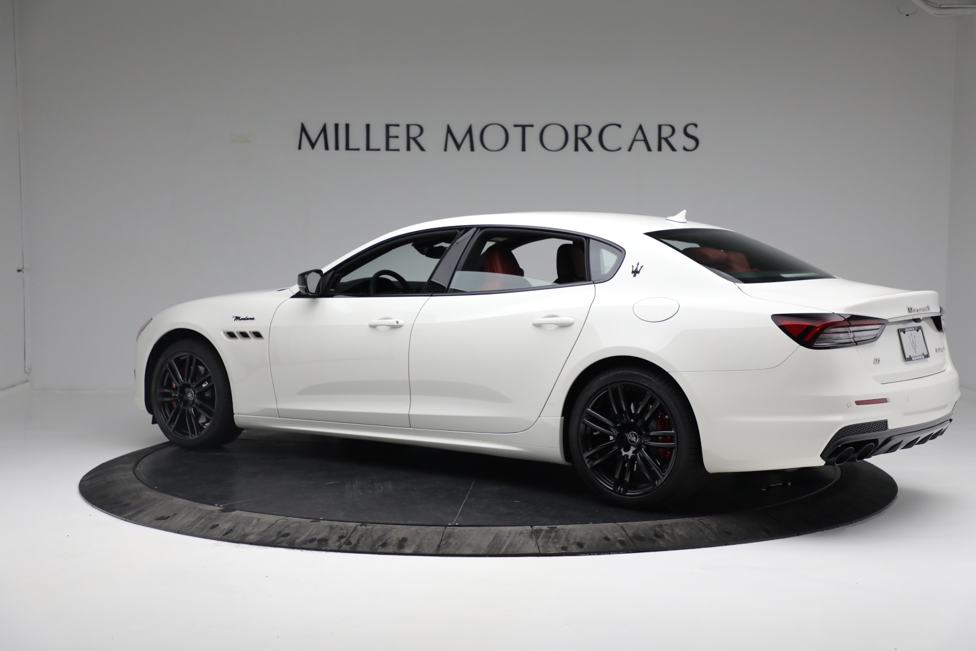 New 2022 Maserati Quattroporte Modena Q4 | St. Petersburg, FL