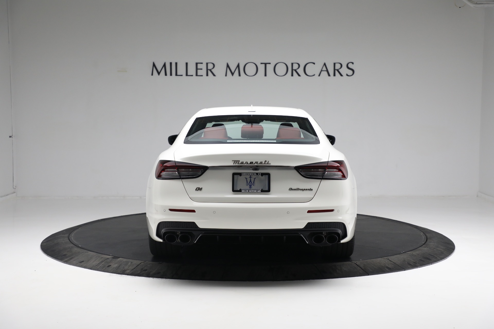 New 2022 Maserati Quattroporte Modena Q4 | St. Petersburg, FL
