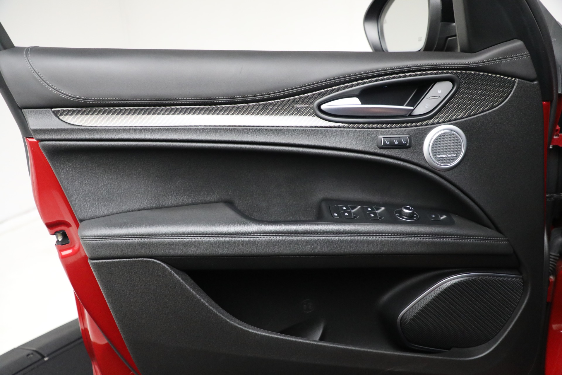 New 2022 Alfa Romeo Stelvio Quadrifoglio | St. Petersburg, FL