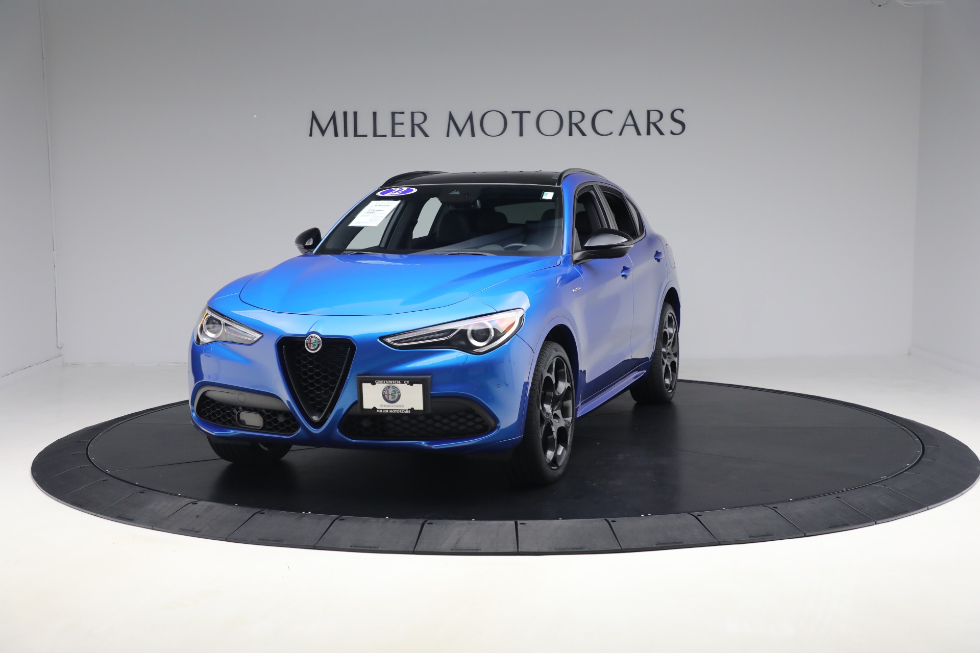 New 2022 Alfa Romeo Stelvio Veloce | St. Petersburg, FL