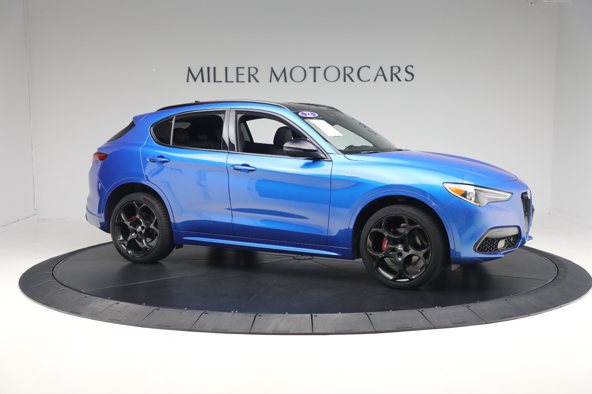New 2022 Alfa Romeo Stelvio Veloce | St. Petersburg, FL