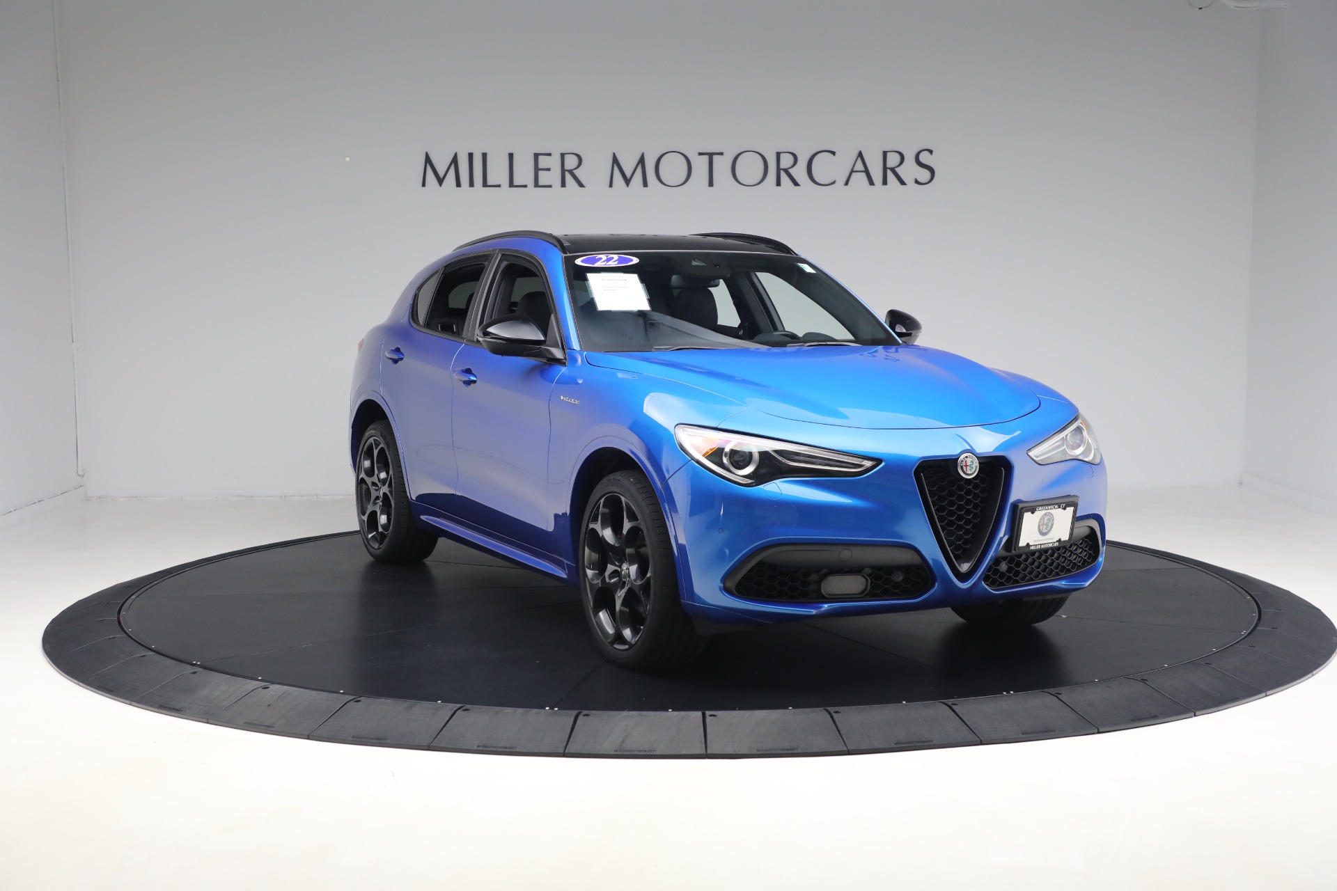 New 2022 Alfa Romeo Stelvio Veloce | St. Petersburg, FL
