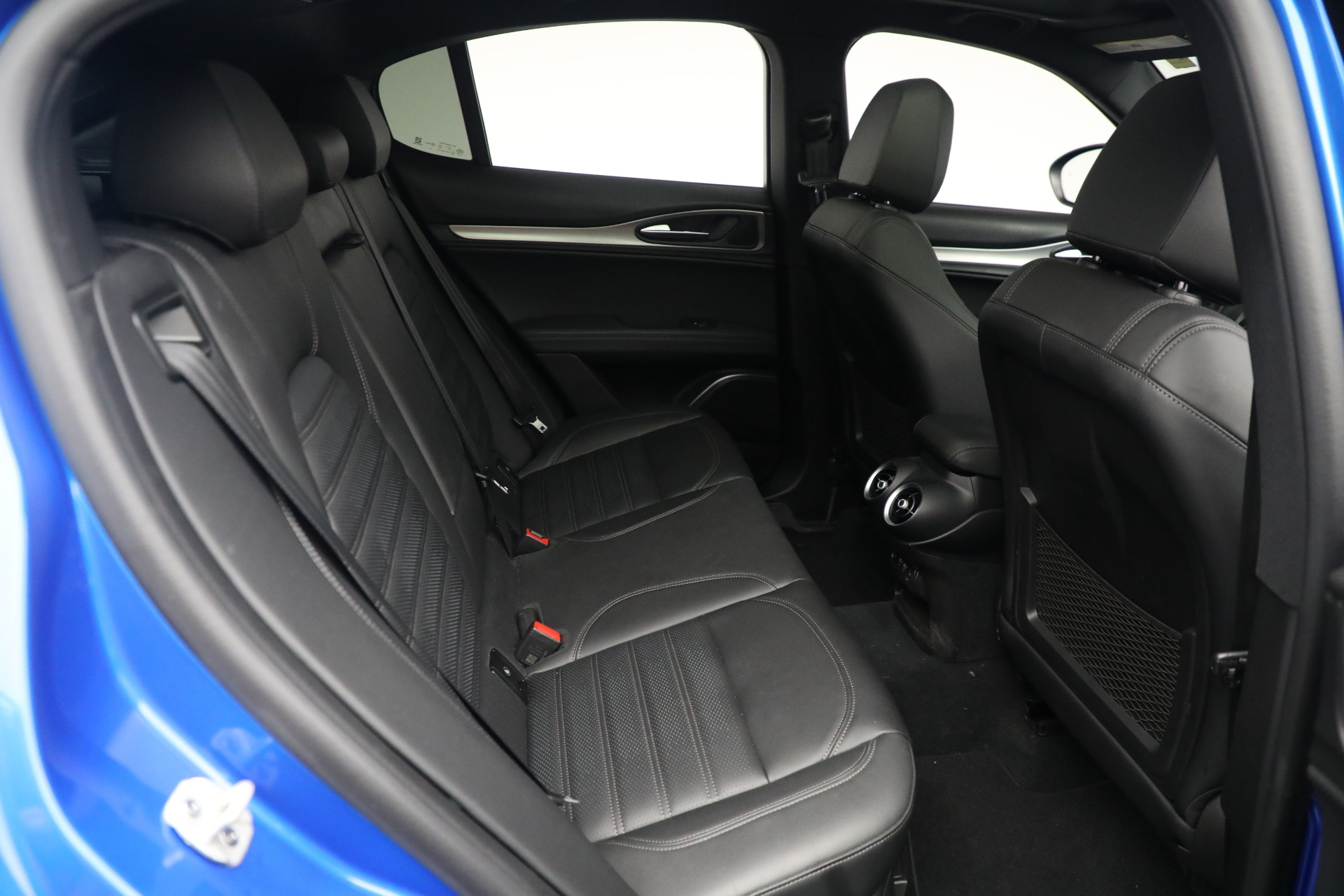 New 2022 Alfa Romeo Stelvio Veloce | St. Petersburg, FL
