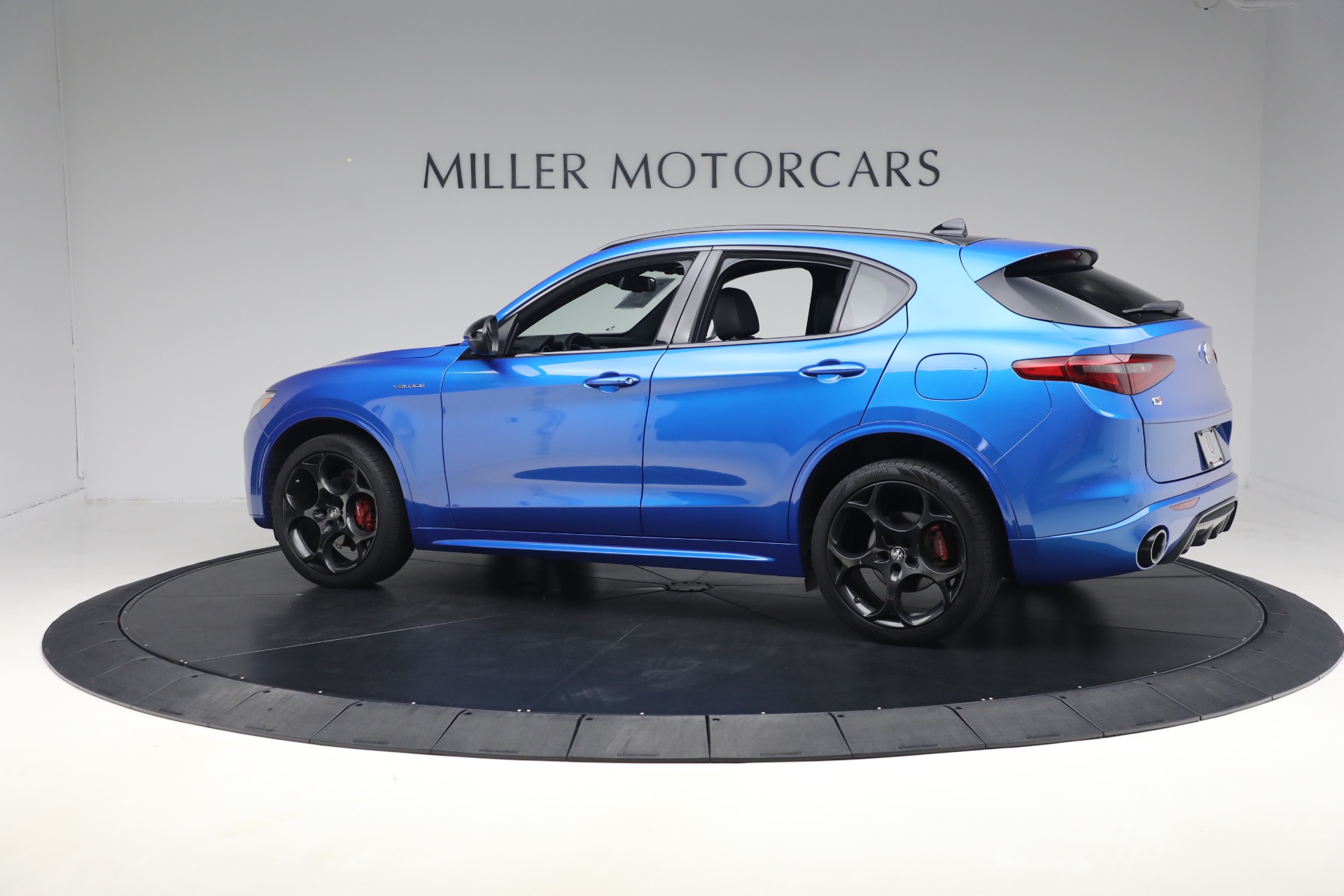 New 2022 Alfa Romeo Stelvio Veloce | St. Petersburg, FL