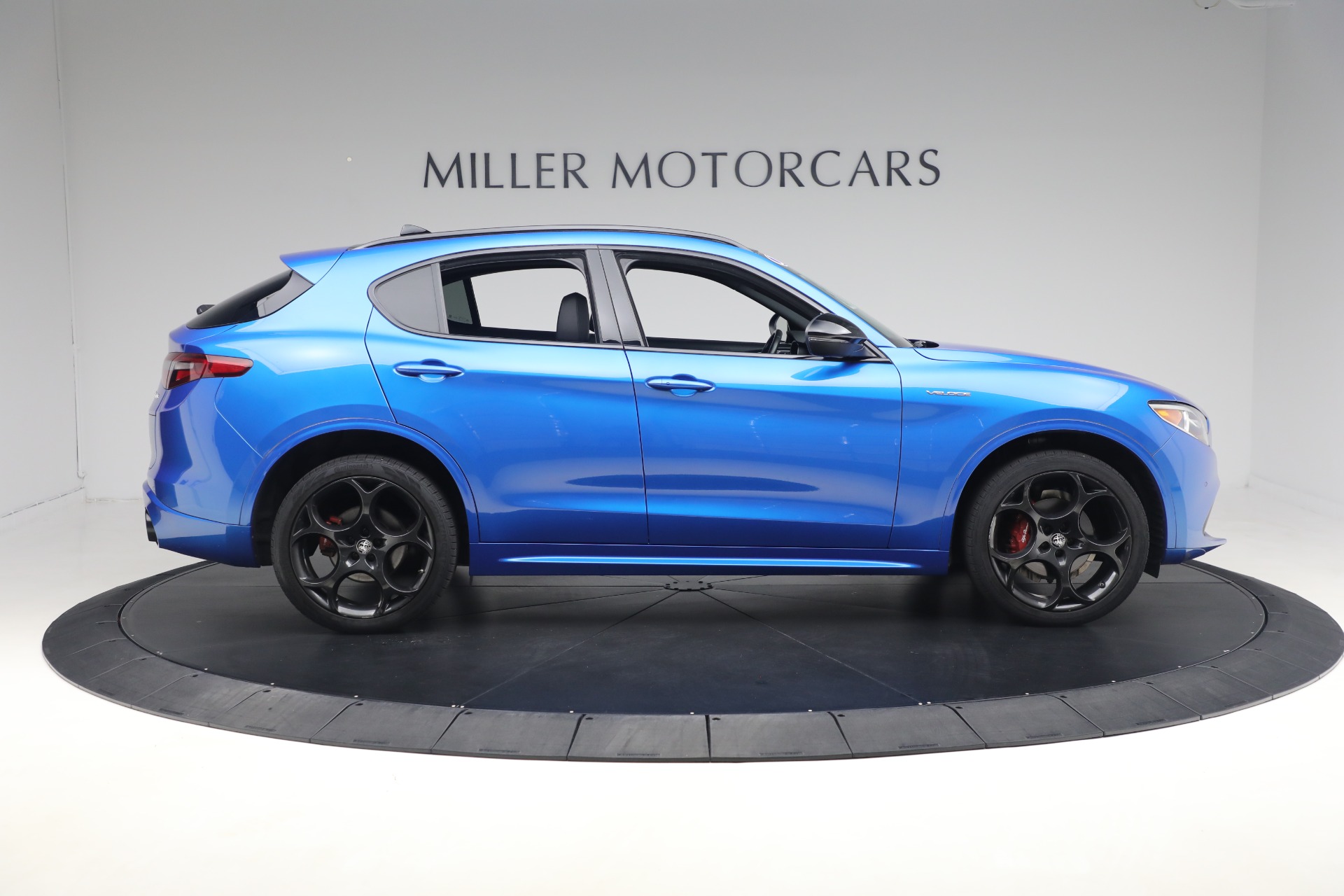 New 2022 Alfa Romeo Stelvio Veloce | St. Petersburg, FL