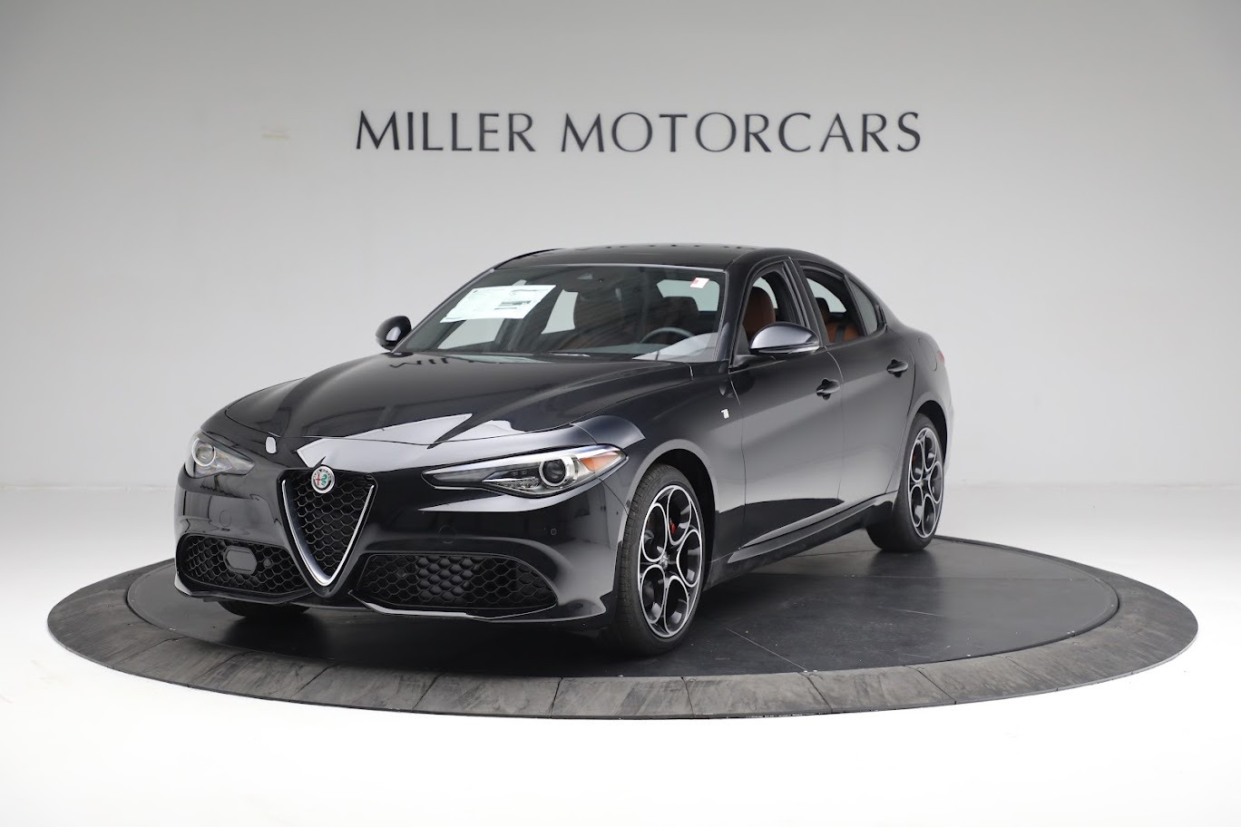 New 2022 Alfa Romeo Giulia Ti | St. Petersburg, FL