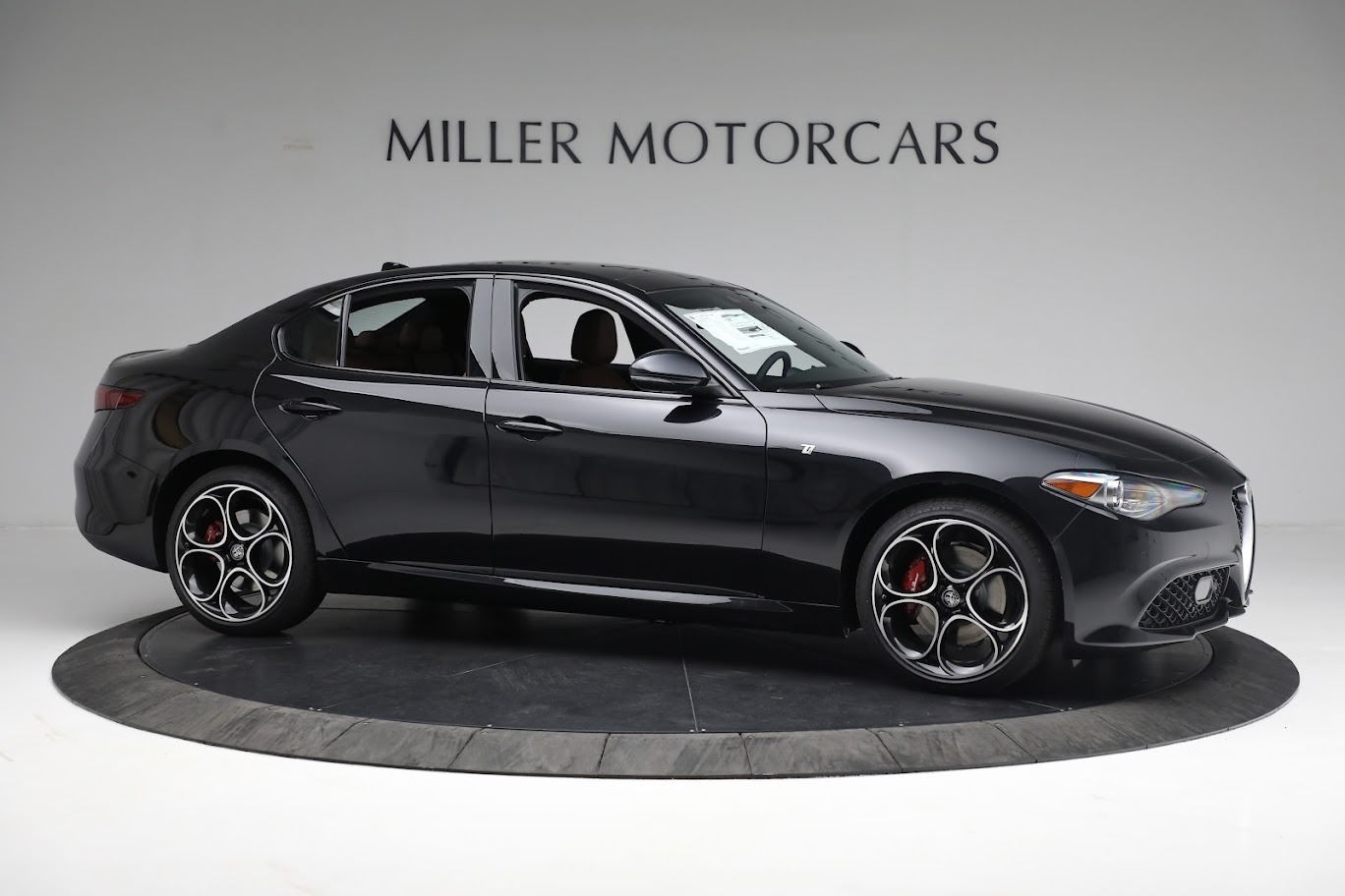New 2022 Alfa Romeo Giulia Ti | St. Petersburg, FL