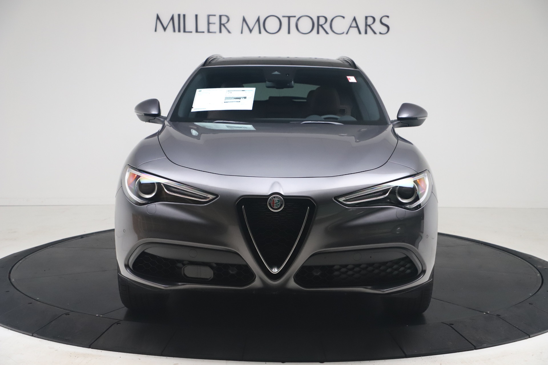 New 2022 Alfa Romeo Stelvio Ti | St. Petersburg, FL