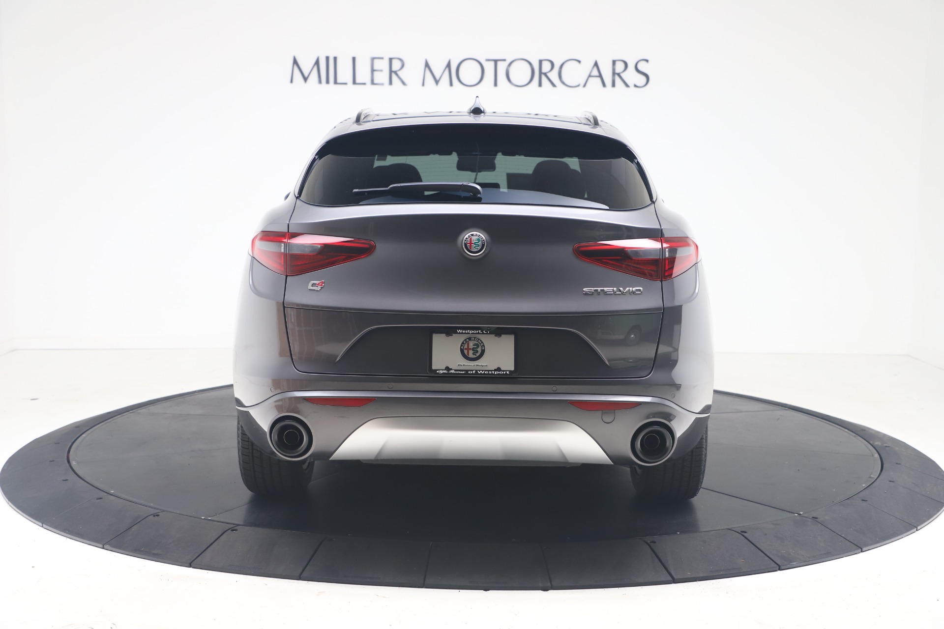 New 2022 Alfa Romeo Stelvio Ti | St. Petersburg, FL