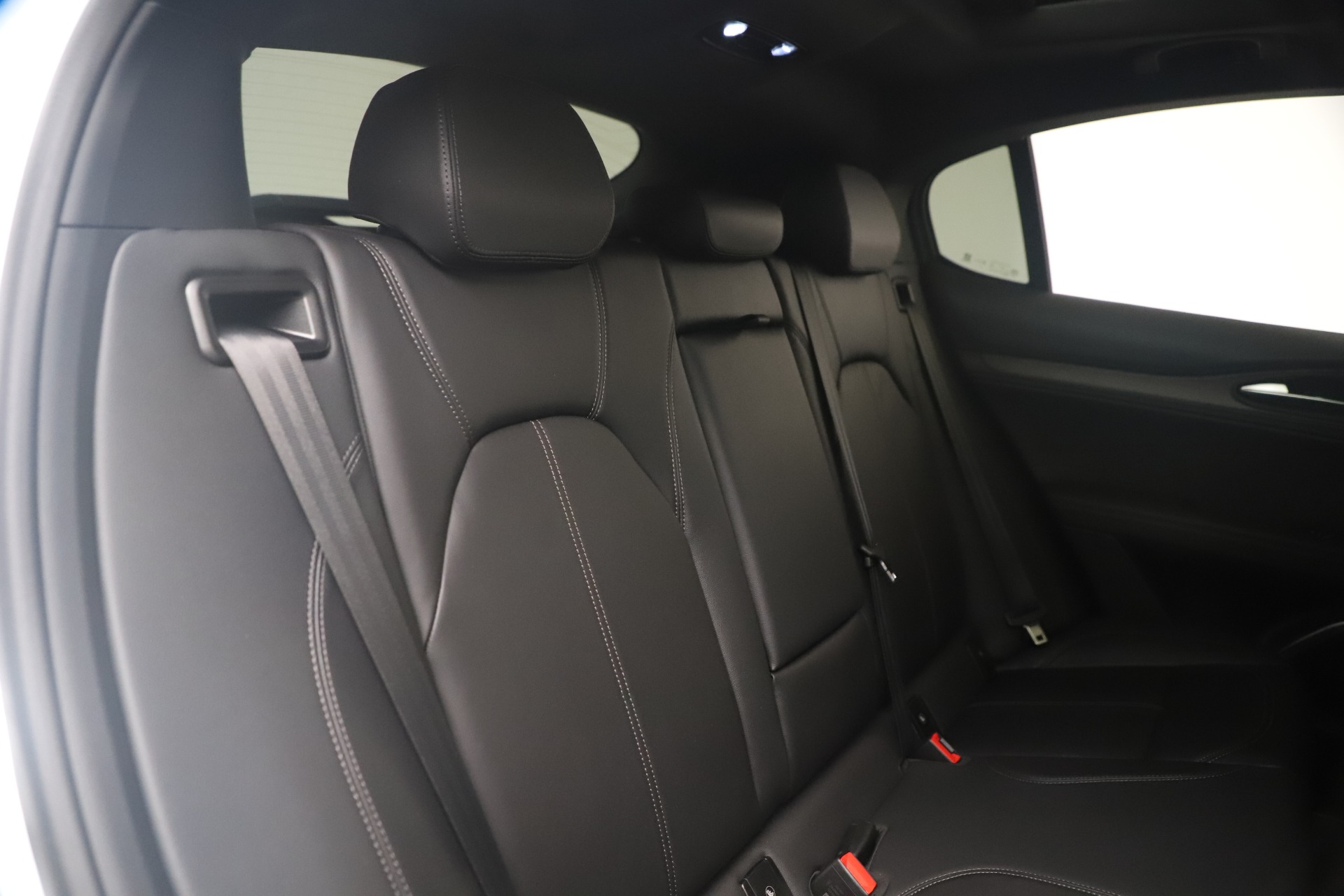 New 2022 Alfa Romeo Stelvio Ti | St. Petersburg, FL