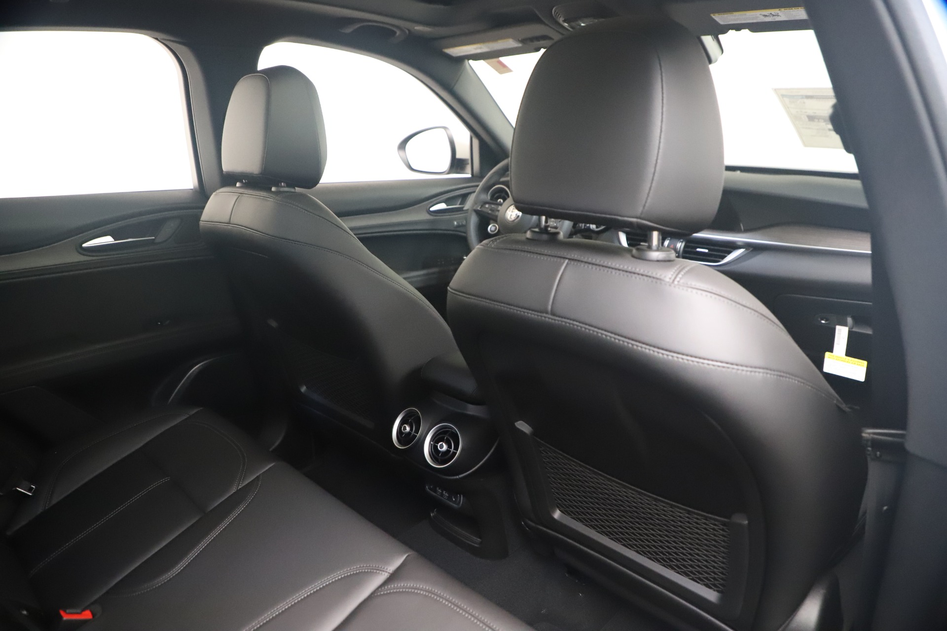New 2022 Alfa Romeo Stelvio Ti | St. Petersburg, FL