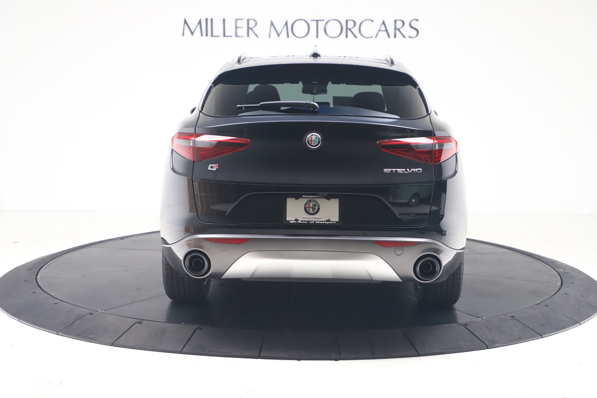 New 2022 Alfa Romeo Stelvio Ti | St. Petersburg, FL