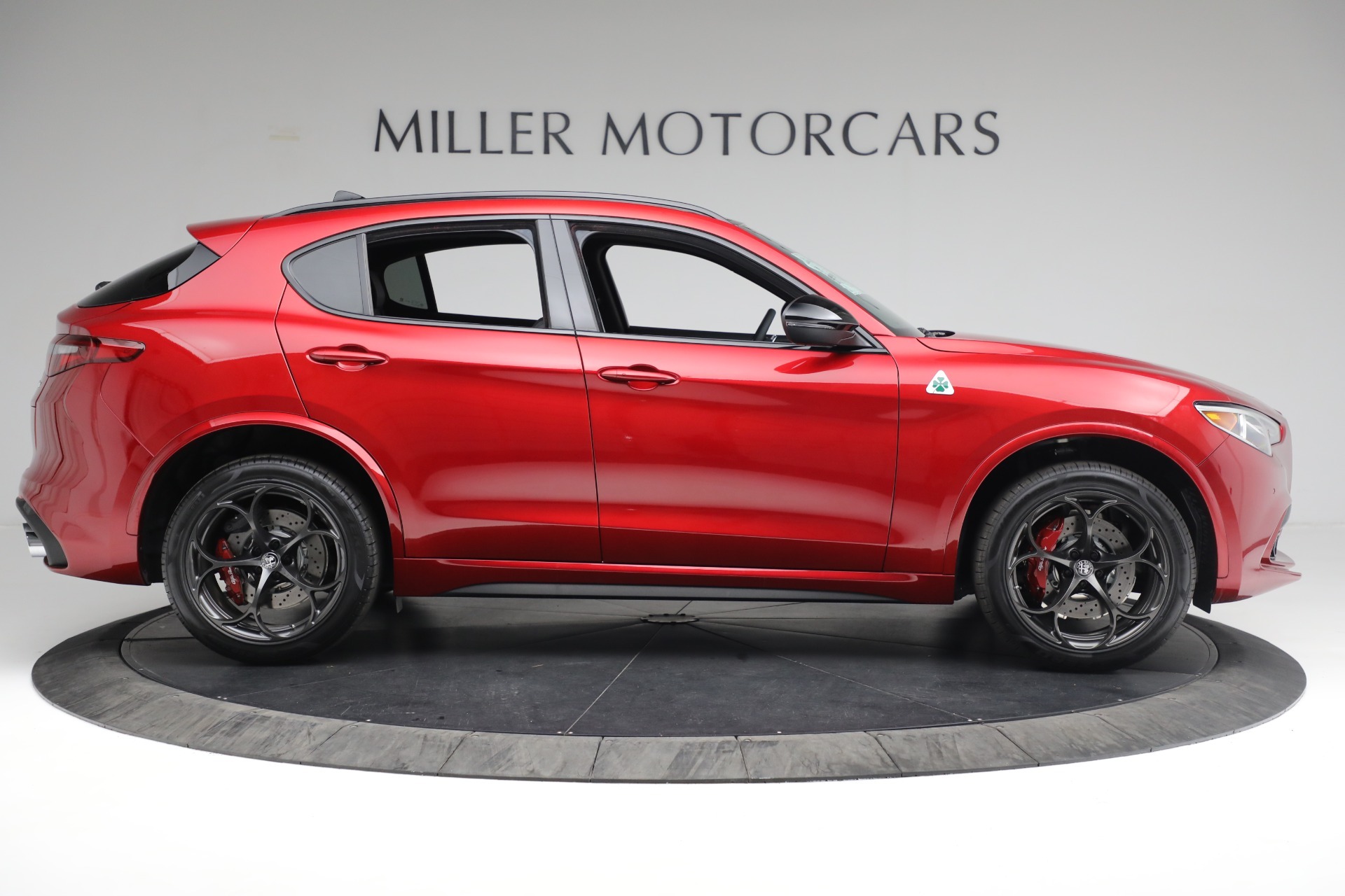 New 2022 Alfa Romeo Stelvio Quadrifoglio | St. Petersburg, FL