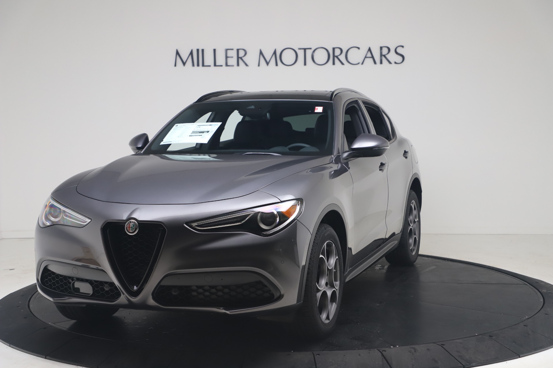 New 2022 Alfa Romeo Stelvio Sprint | St. Petersburg, FL