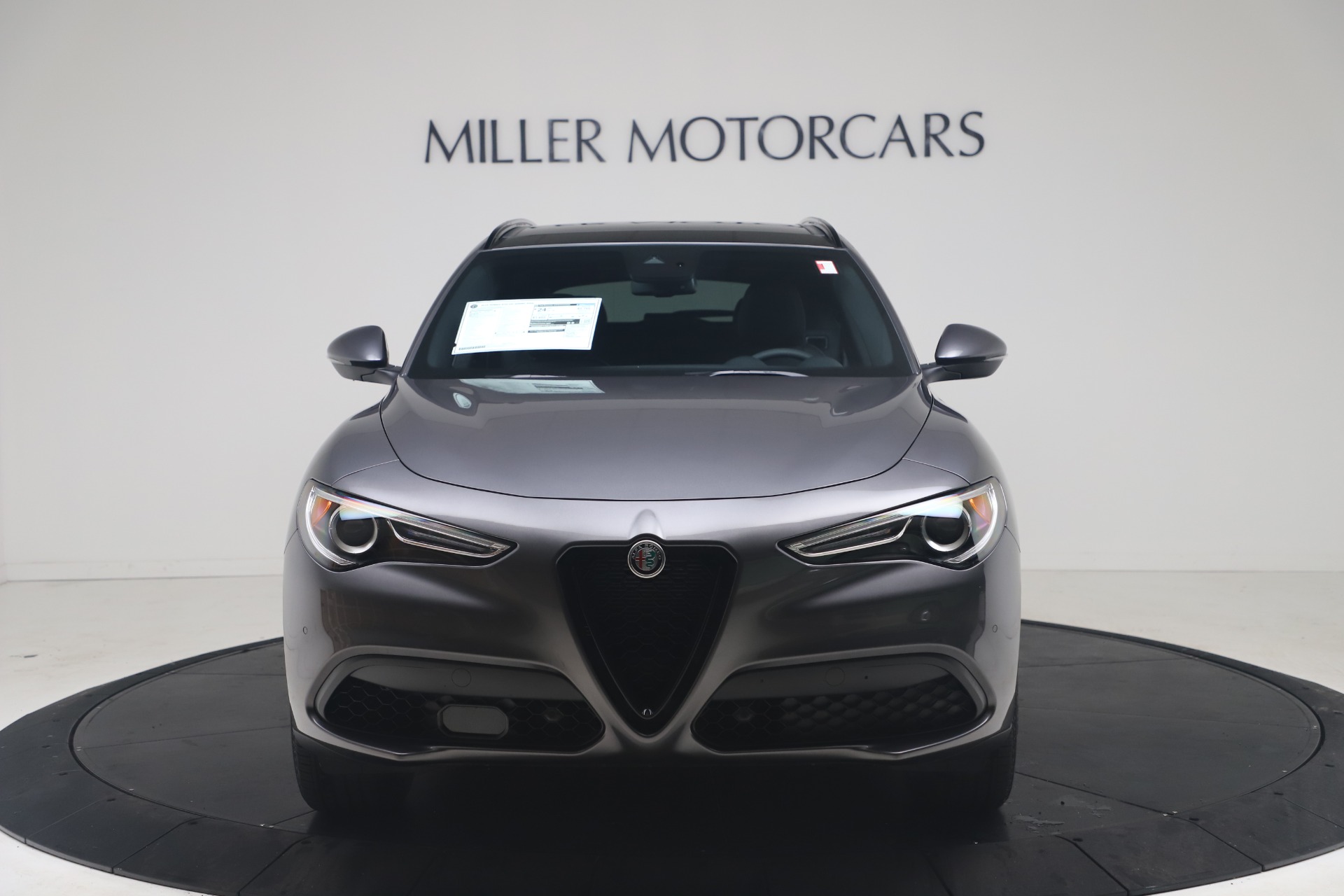 New 2022 Alfa Romeo Stelvio Sprint | St. Petersburg, FL