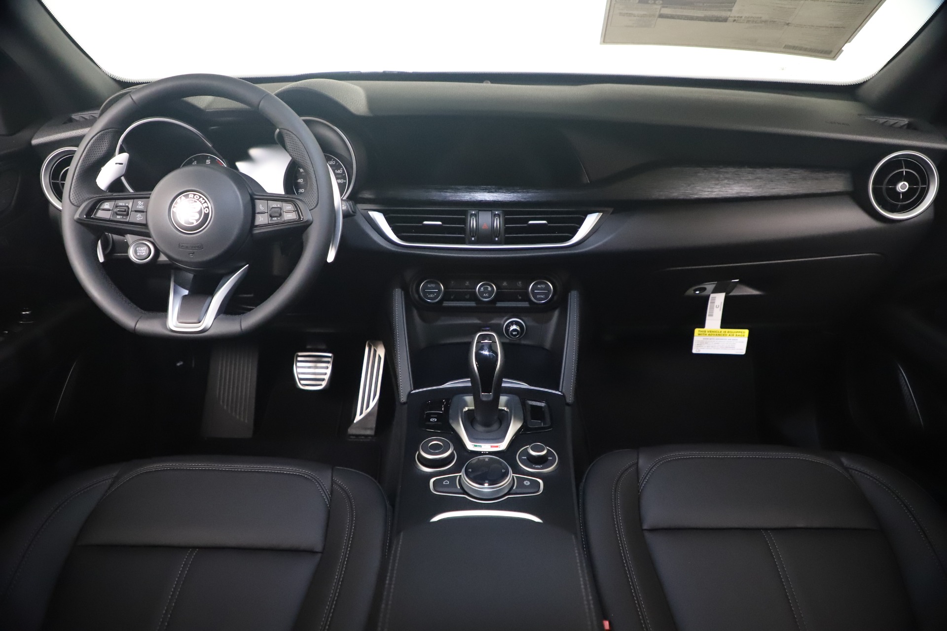 New 2022 Alfa Romeo Stelvio Sprint | St. Petersburg, FL