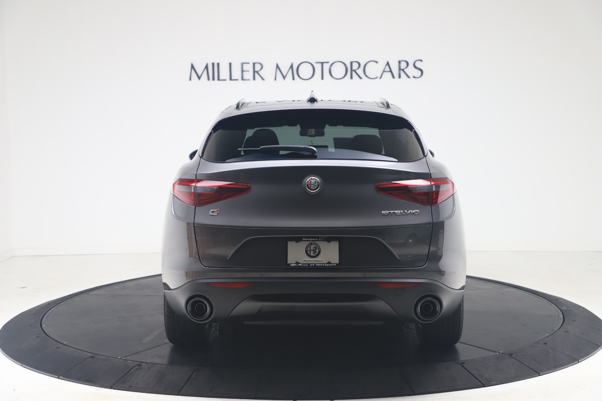 New 2022 Alfa Romeo Stelvio Sprint | St. Petersburg, FL