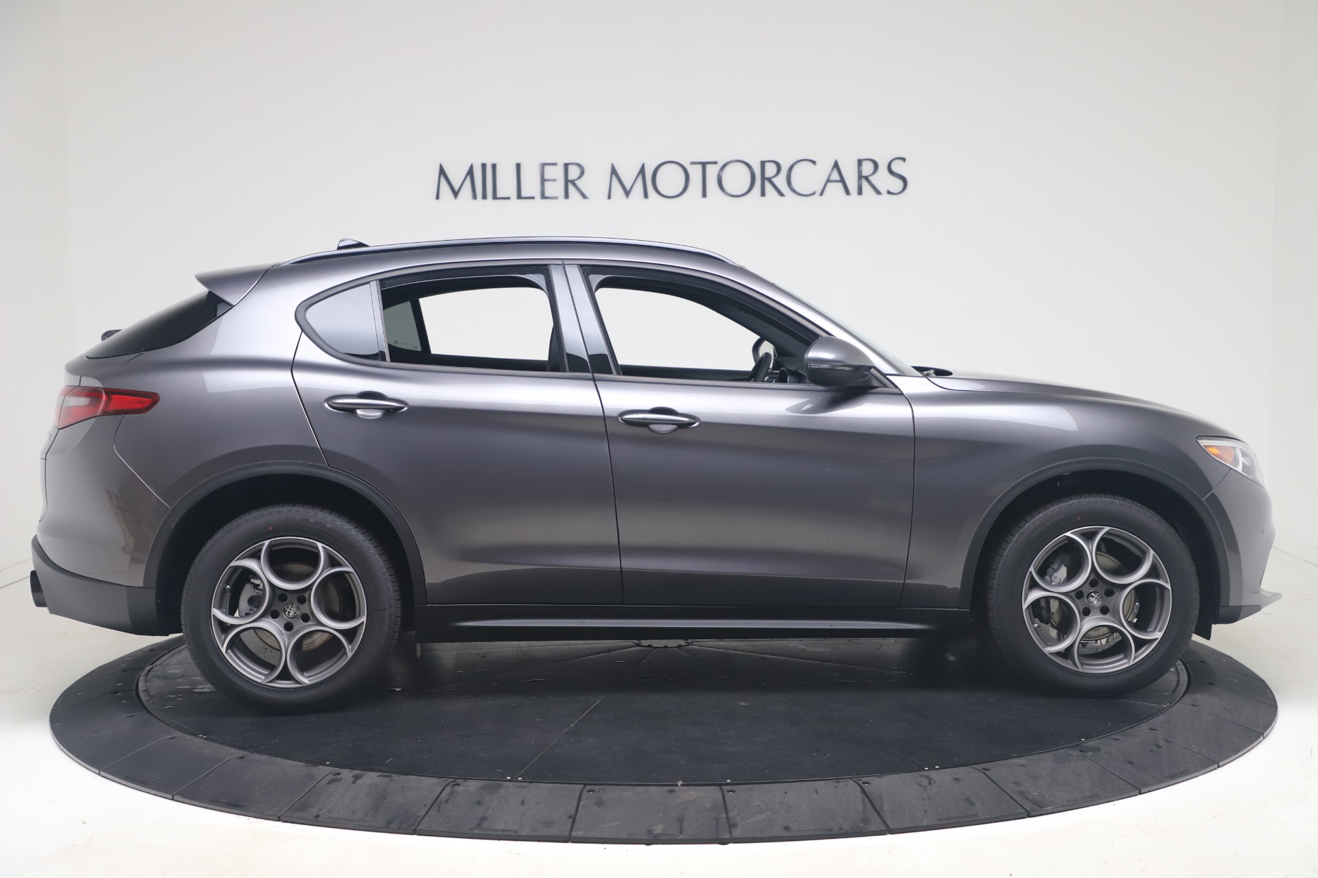 New 2022 Alfa Romeo Stelvio Sprint | St. Petersburg, FL
