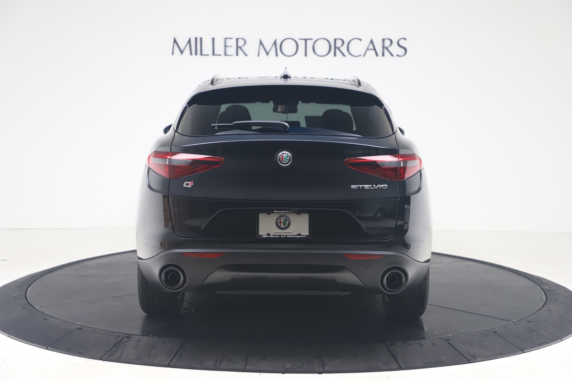 New 2022 Alfa Romeo Stelvio Sprint | St. Petersburg, FL
