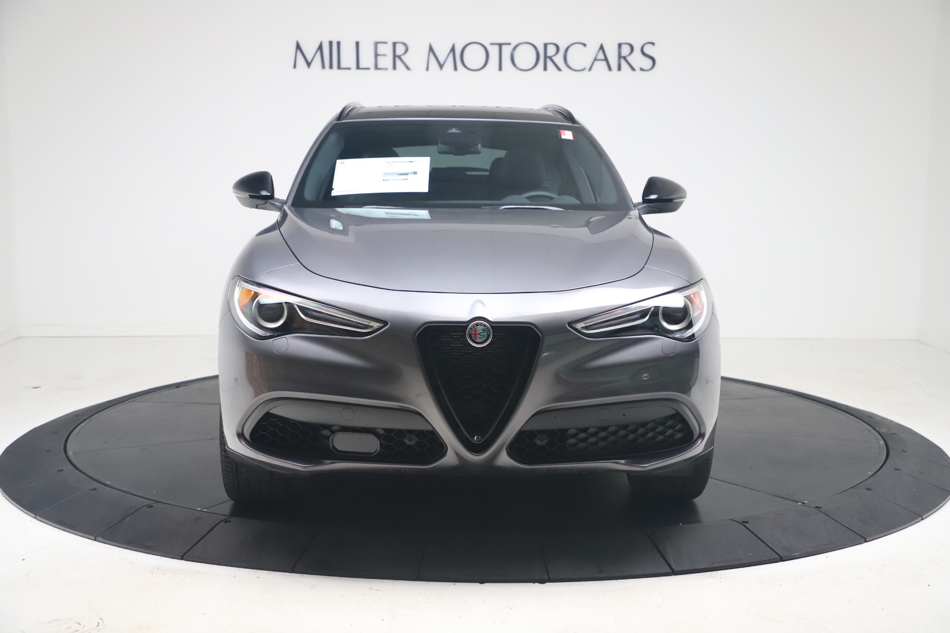 New 2022 Alfa Romeo Stelvio Veloce | St. Petersburg, FL