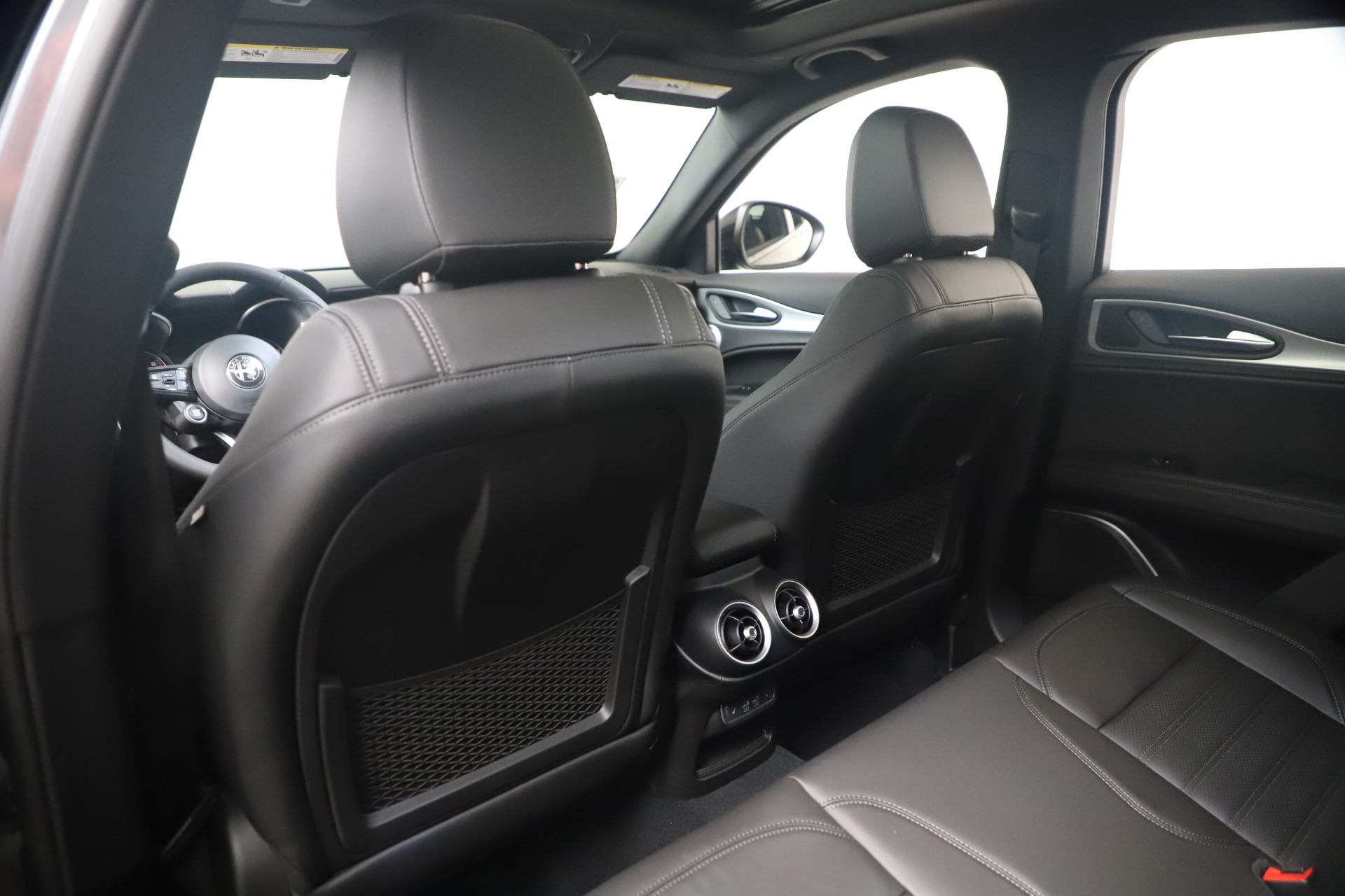 New 2022 Alfa Romeo Stelvio Veloce | St. Petersburg, FL