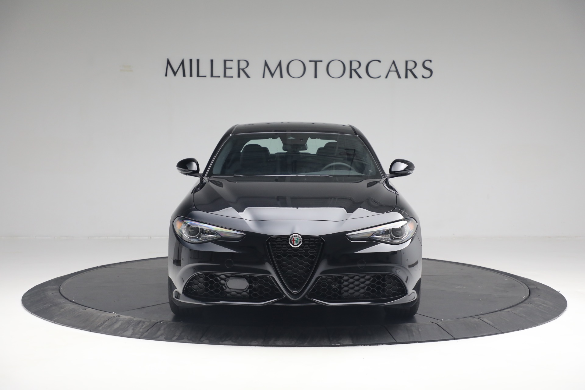 New 2022 Alfa Romeo Giulia Veloce | St. Petersburg, FL