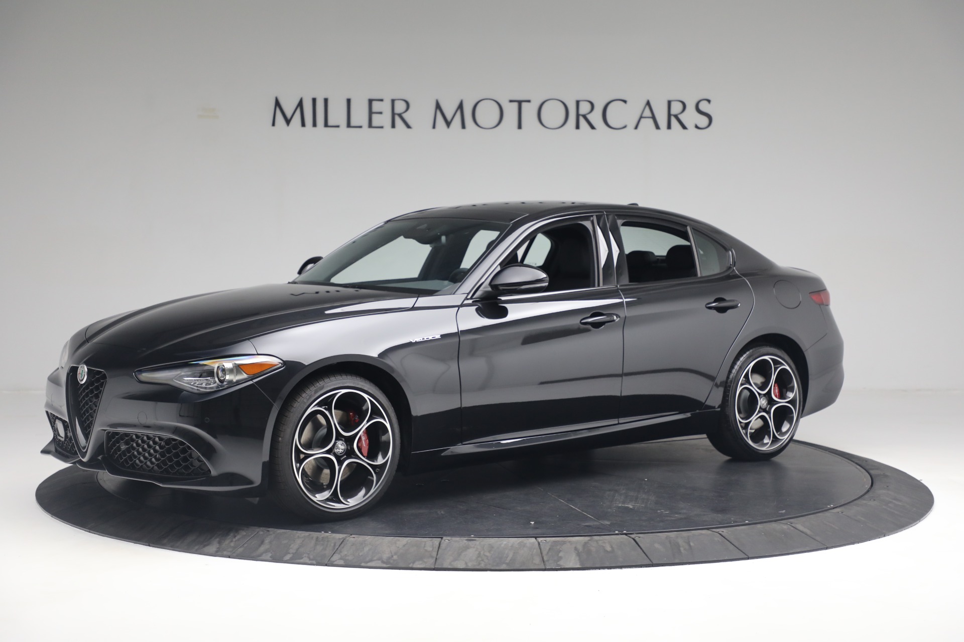 New 2022 Alfa Romeo Giulia Veloce | St. Petersburg, FL