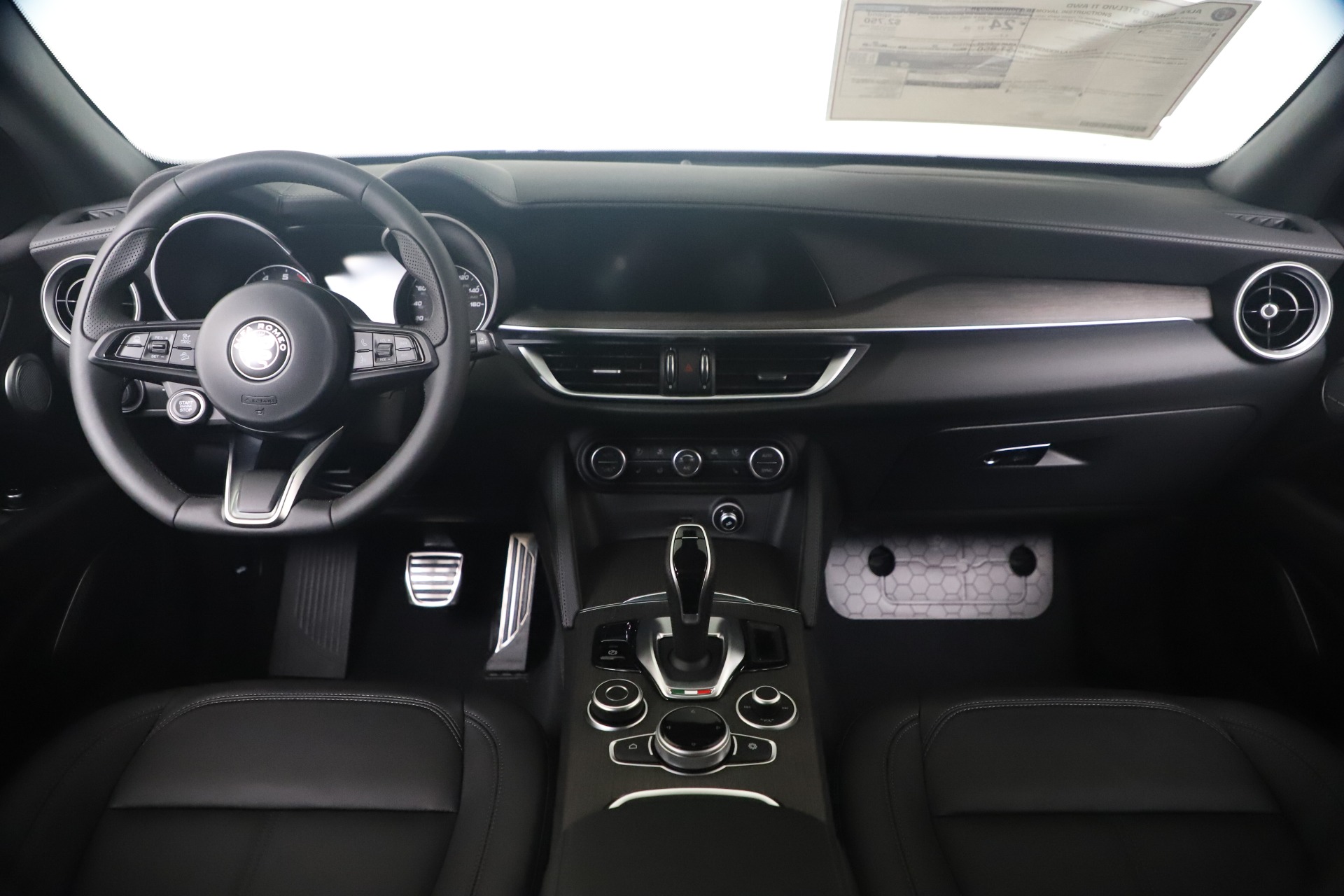 New 2022 Alfa Romeo Stelvio Ti | St. Petersburg, FL