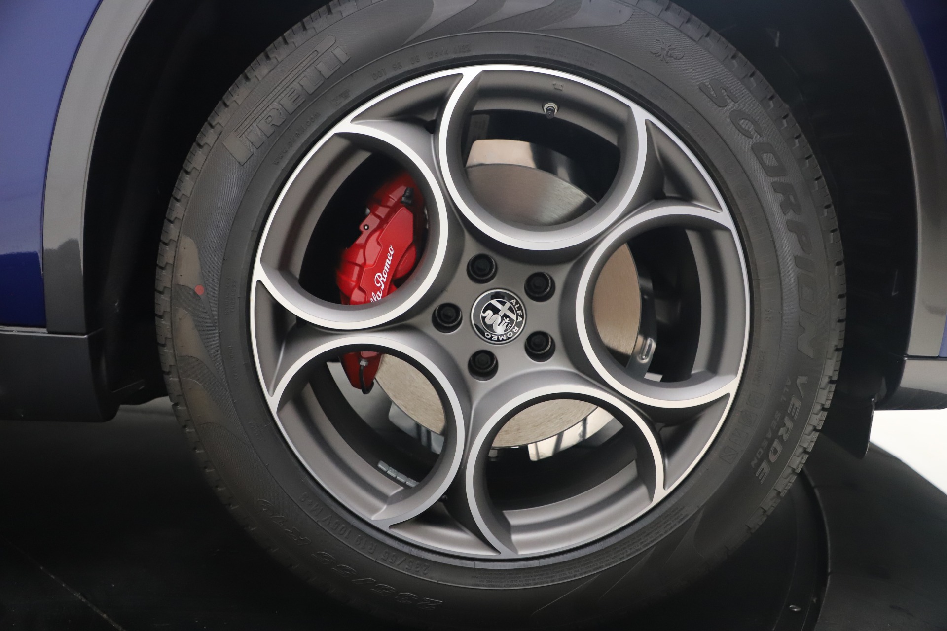New 2022 Alfa Romeo Stelvio Ti | St. Petersburg, FL