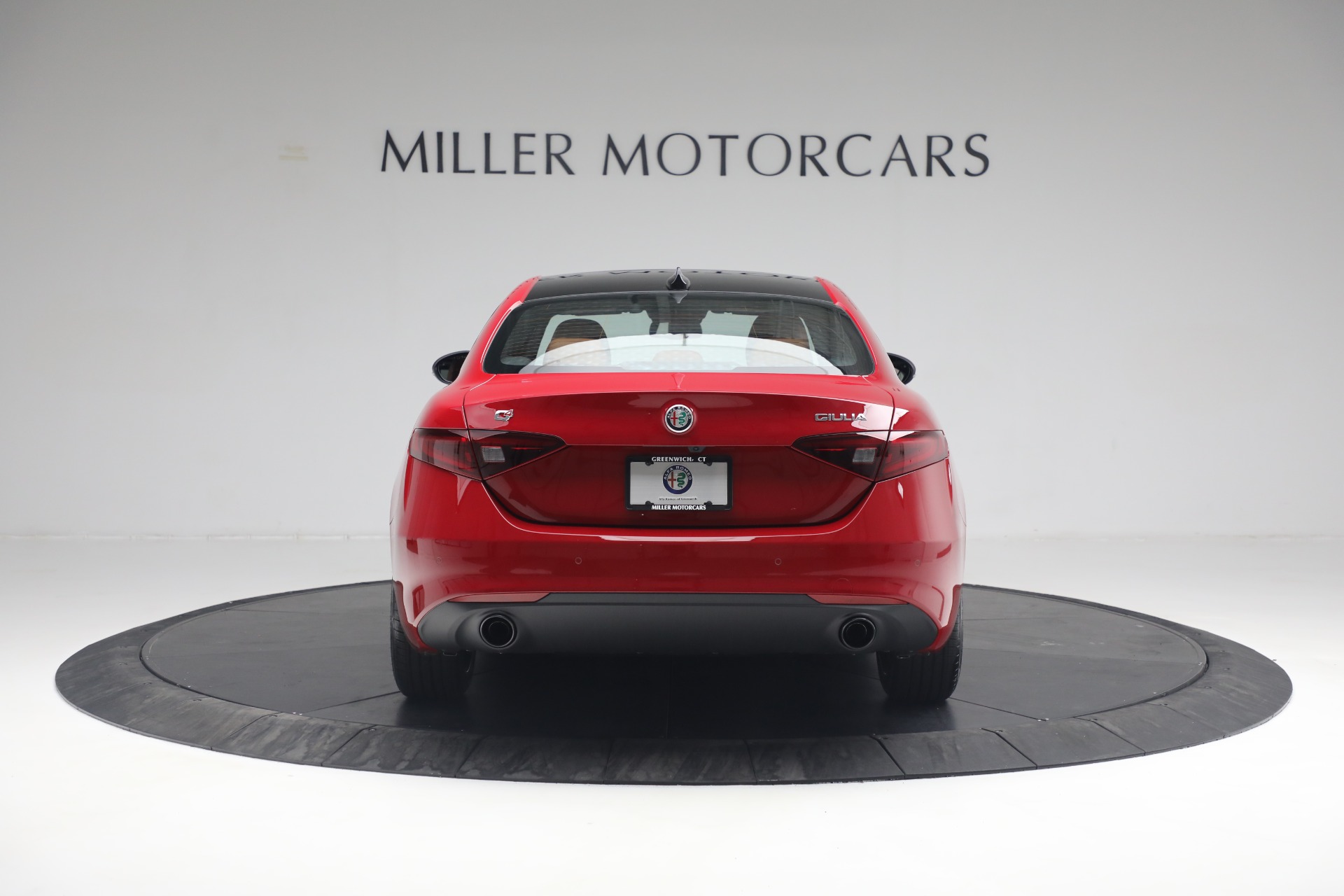 New 2022 Alfa Romeo Giulia Ti | St. Petersburg, FL