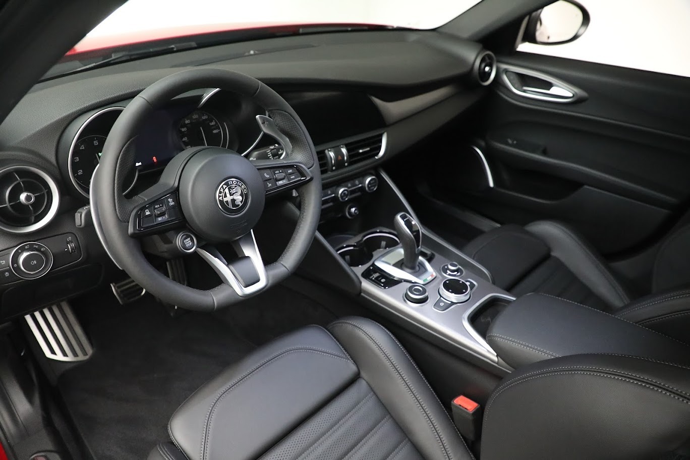 New 2022 Alfa Romeo Giulia Veloce | St. Petersburg, FL