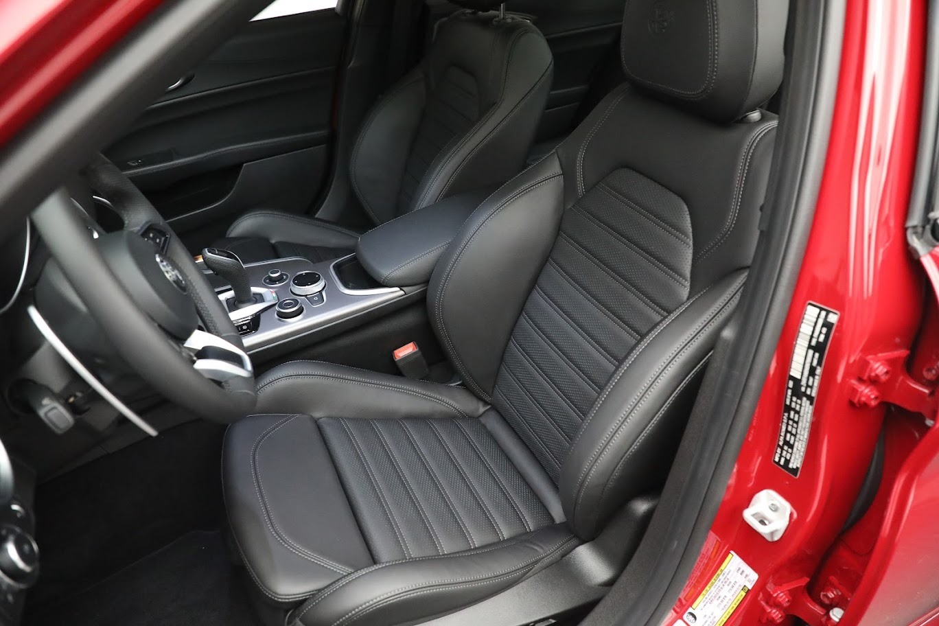 New 2022 Alfa Romeo Giulia Veloce | St. Petersburg, FL