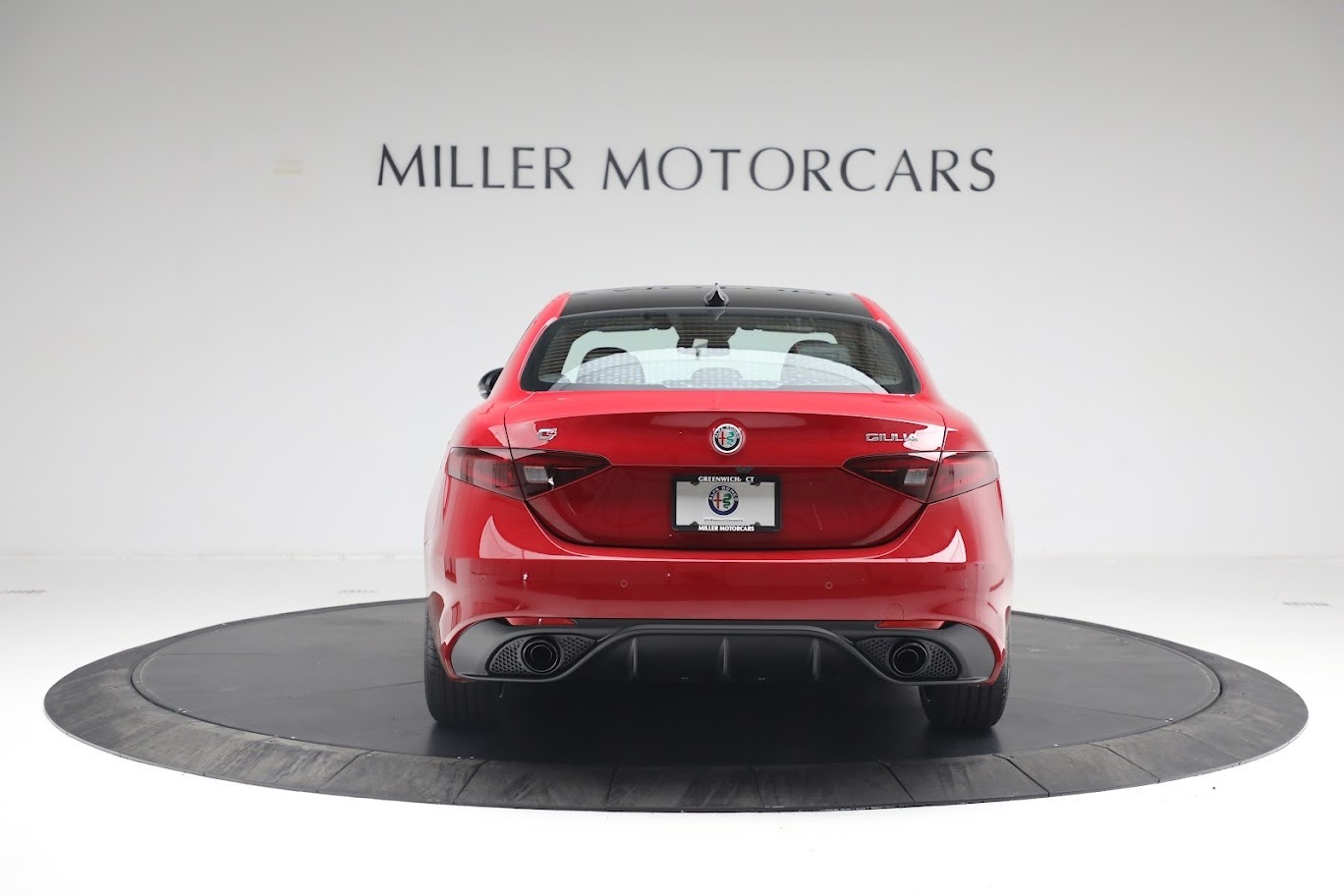 New 2022 Alfa Romeo Giulia Veloce | St. Petersburg, FL