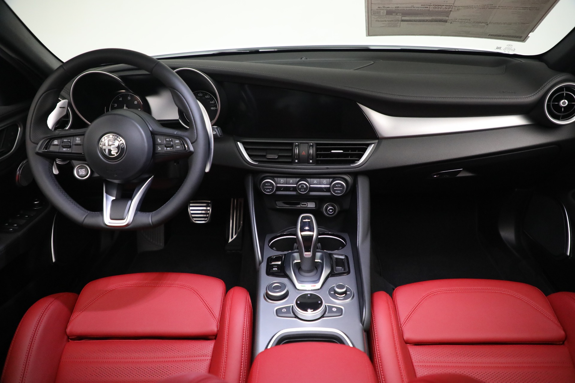 New 2022 Alfa Romeo Giulia Veloce | St. Petersburg, FL